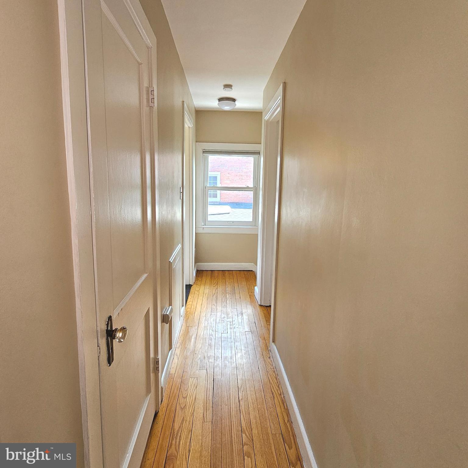 GLENCARLYN - Residential Lease