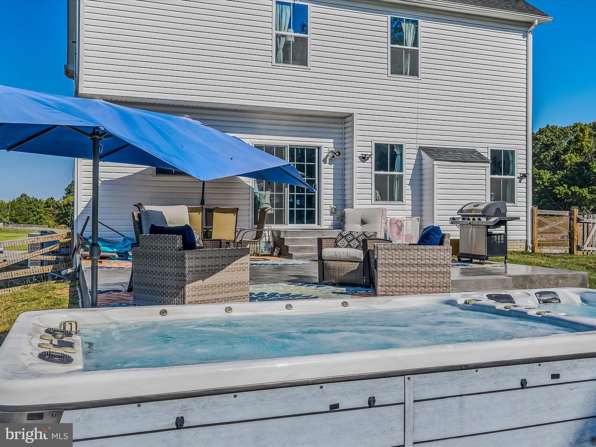 NEW HOPE FARM - Residential