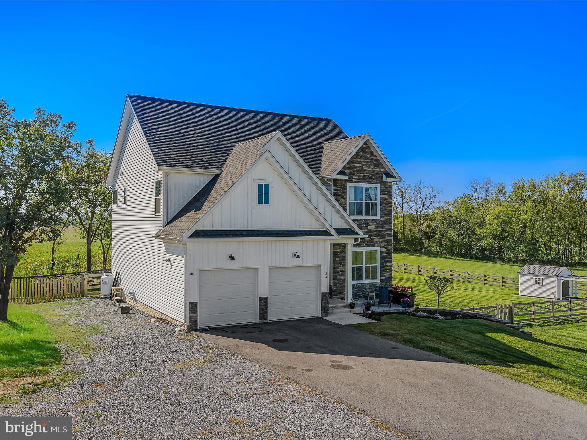 NEW HOPE FARM - Residential