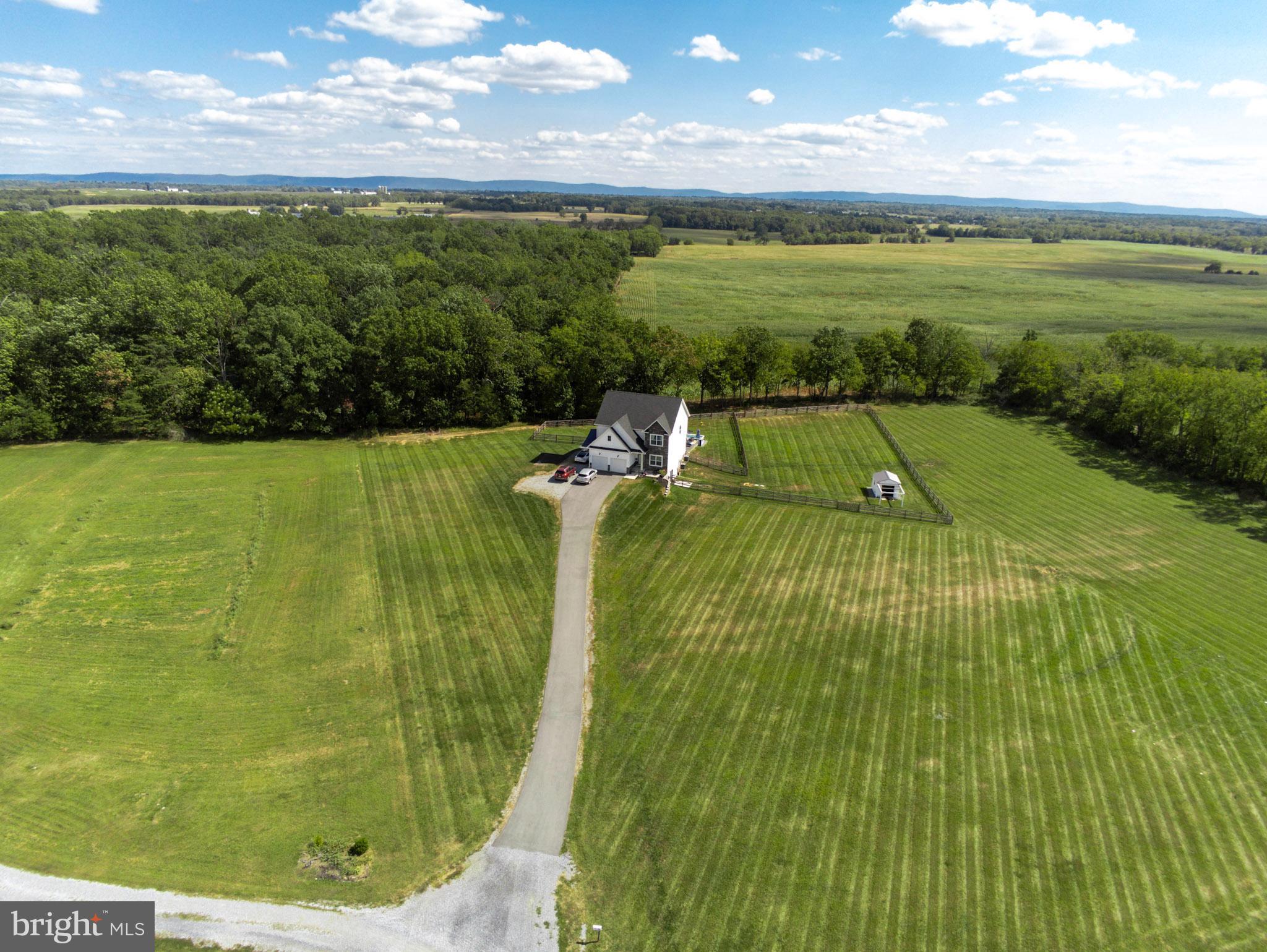NEW HOPE FARM - Residential