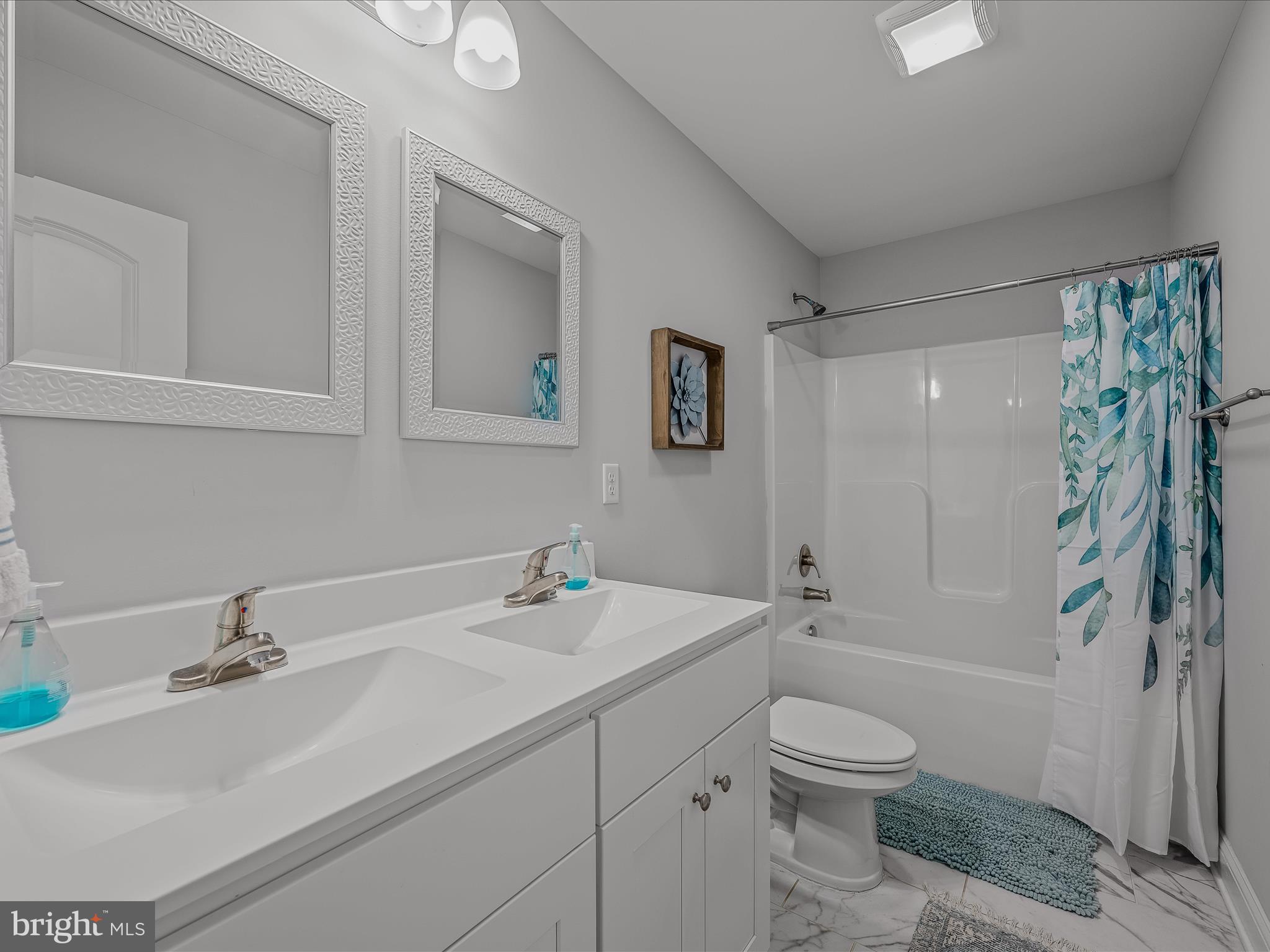 NEW HOPE FARM - Residential