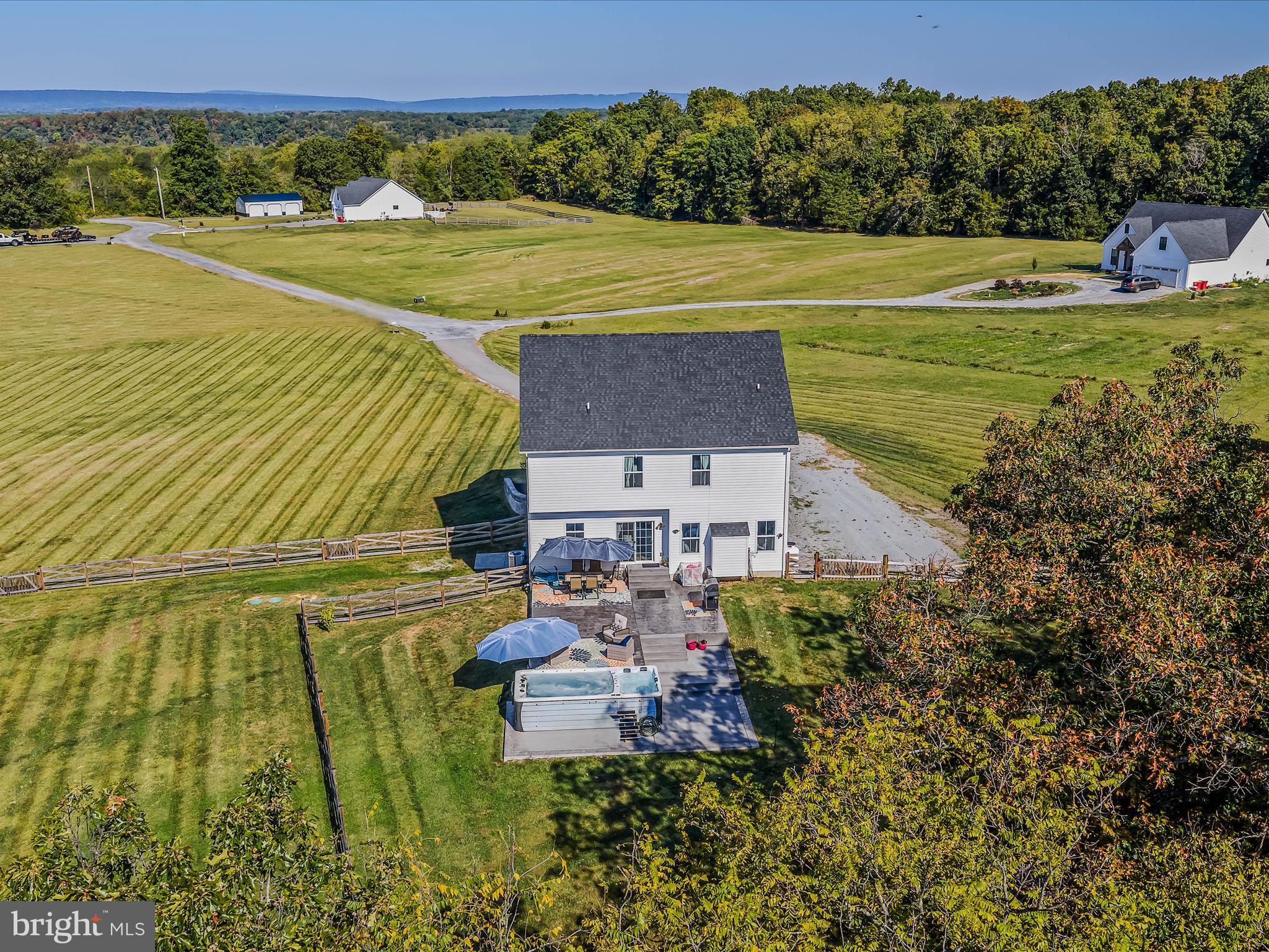 NEW HOPE FARM - Residential