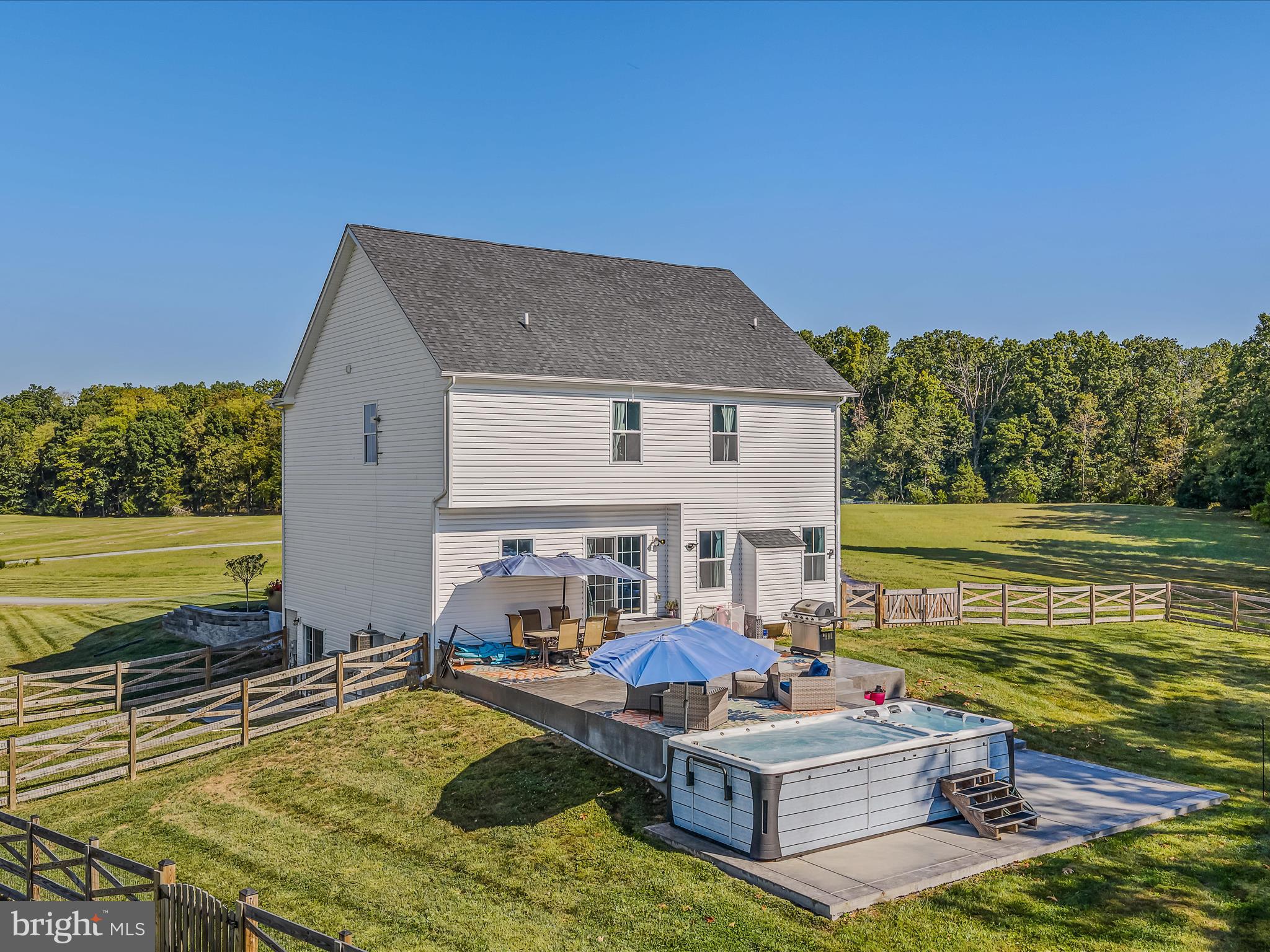 NEW HOPE FARM - Residential