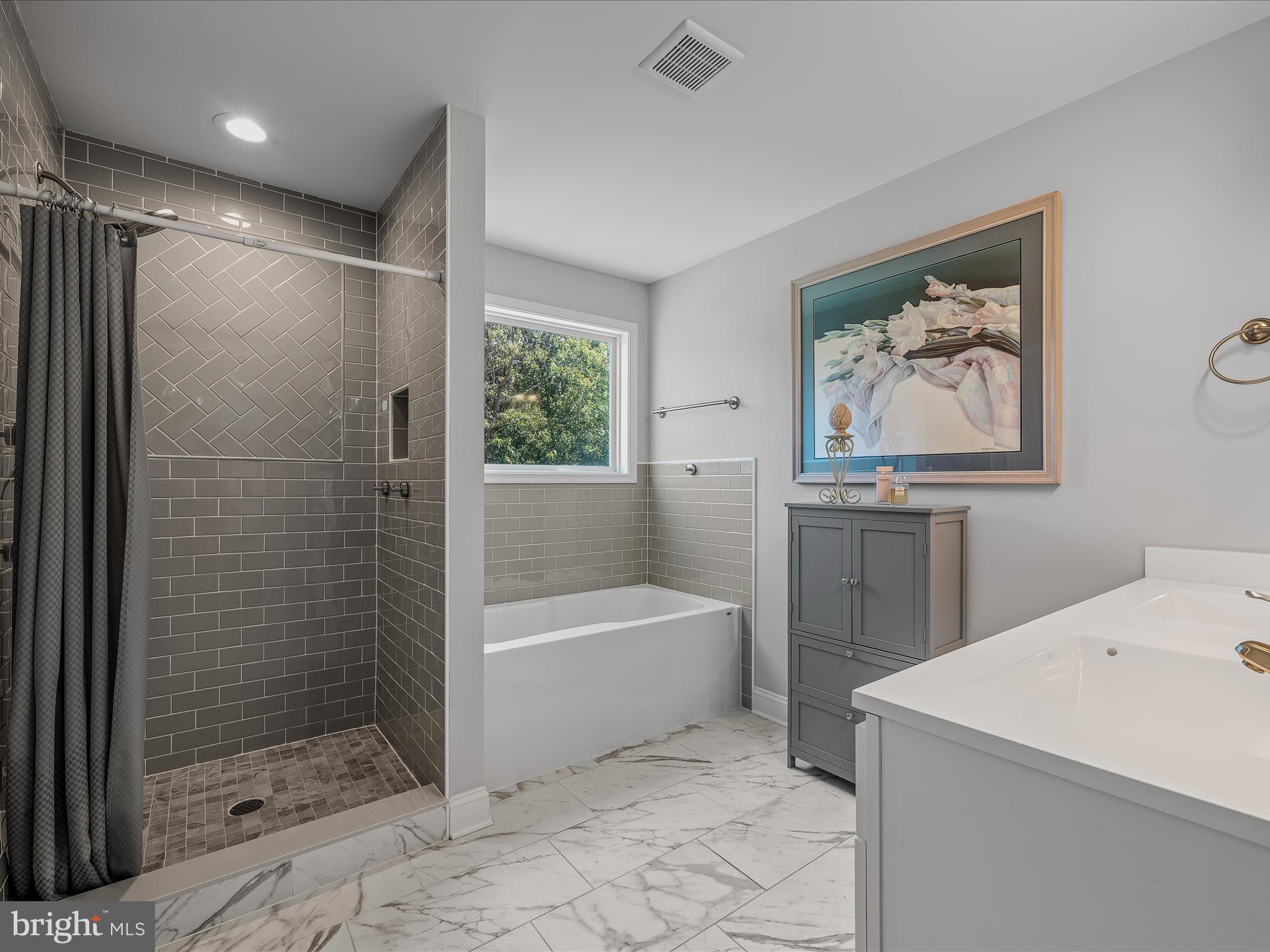 NEW HOPE FARM - Residential