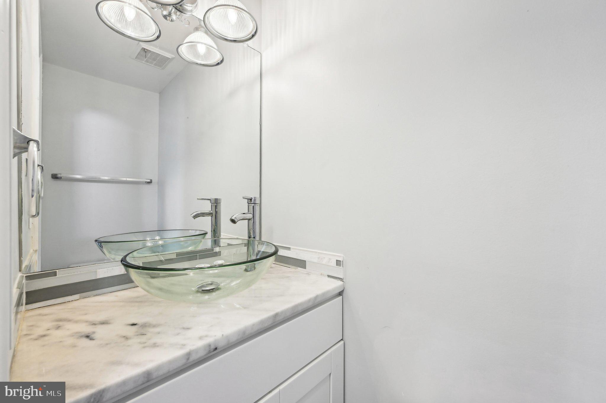 MARBLE HILL - Residential