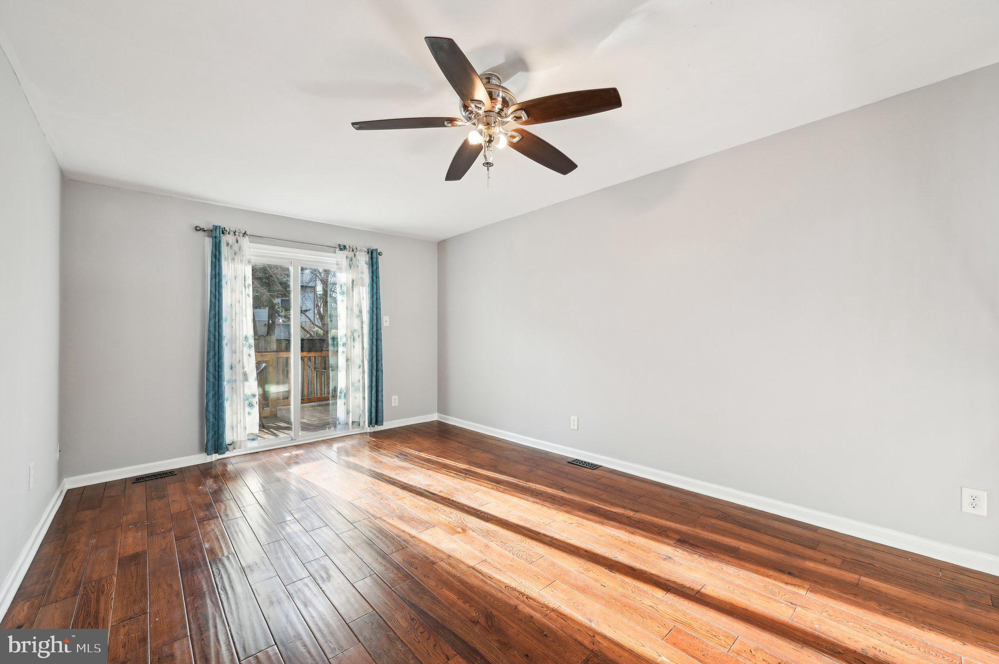 MARBLE HILL - Residential