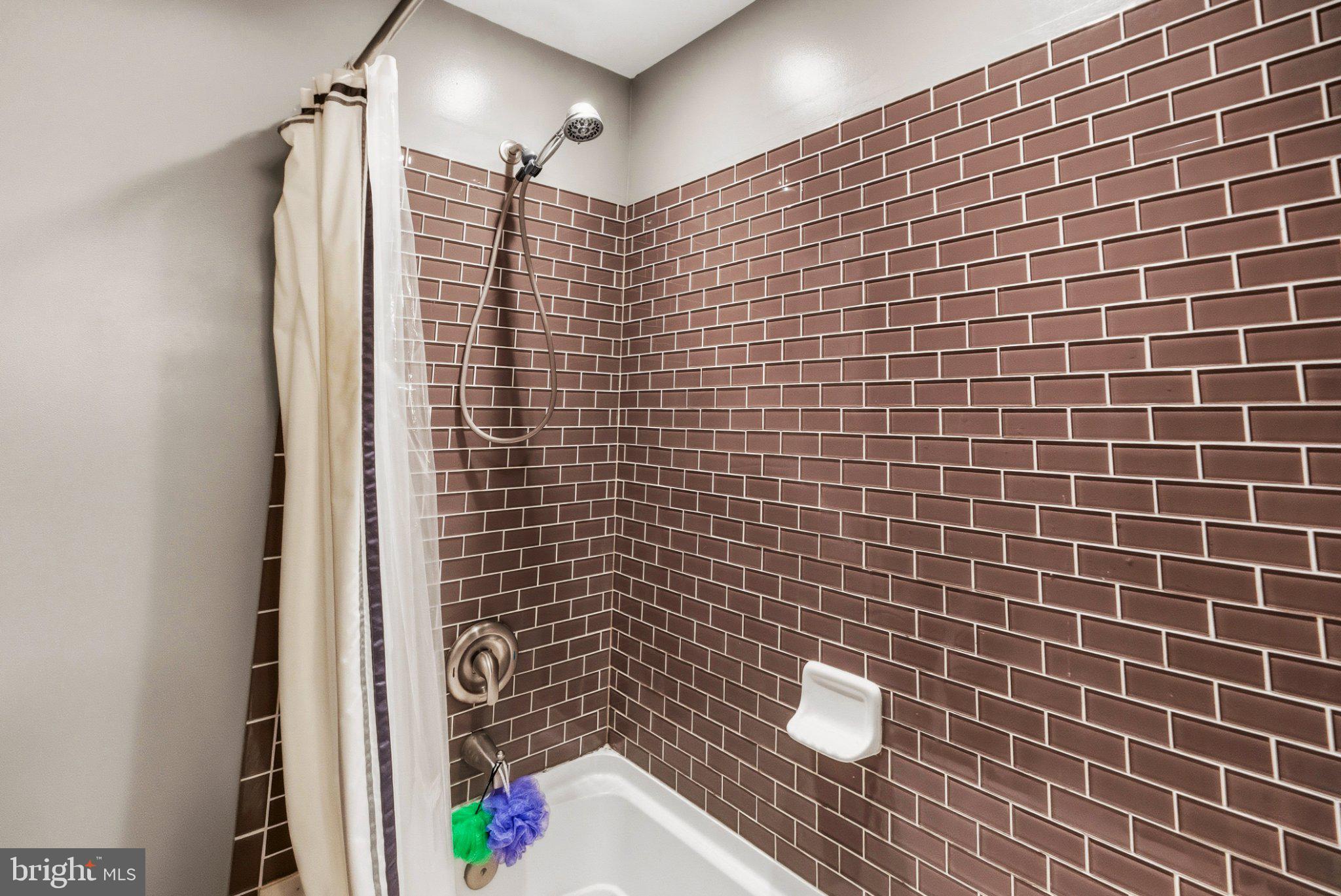 WILLOW OAKS - Residential