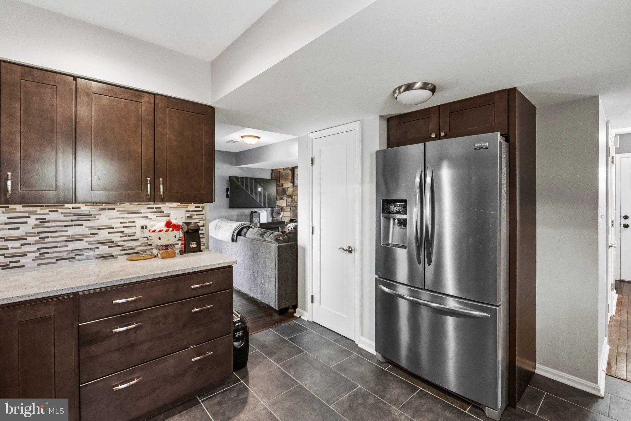 WILLOW OAKS - Residential