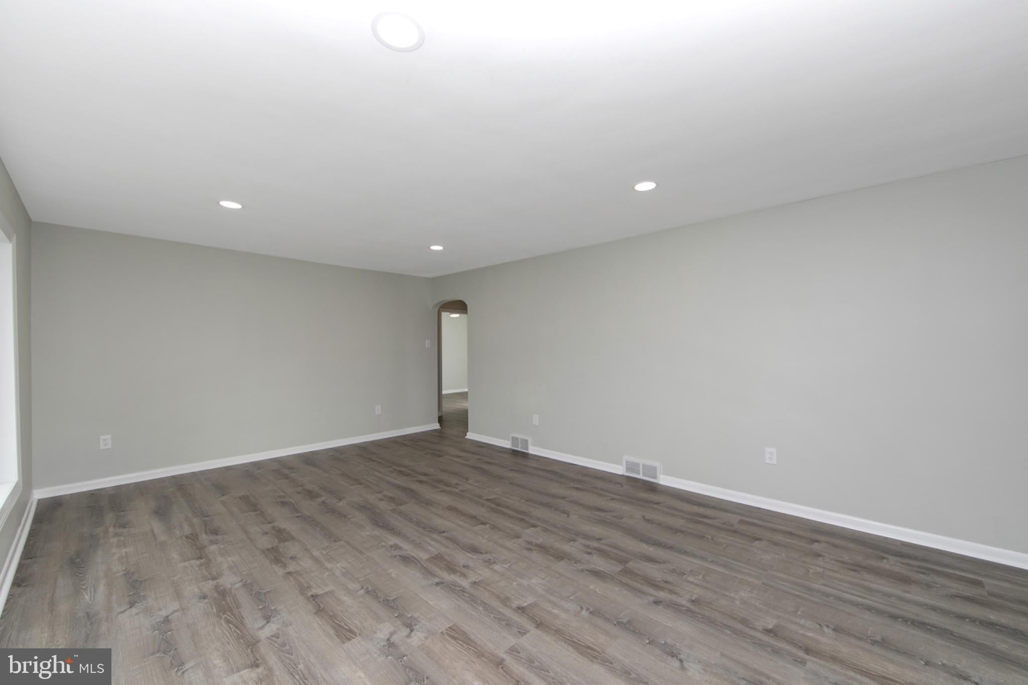 104 COOPER ROAD