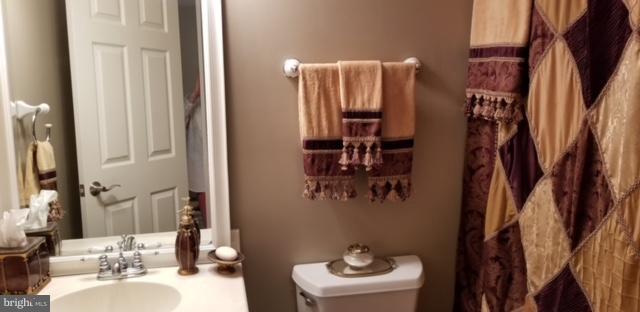 WHISPERING WOODS - Residential