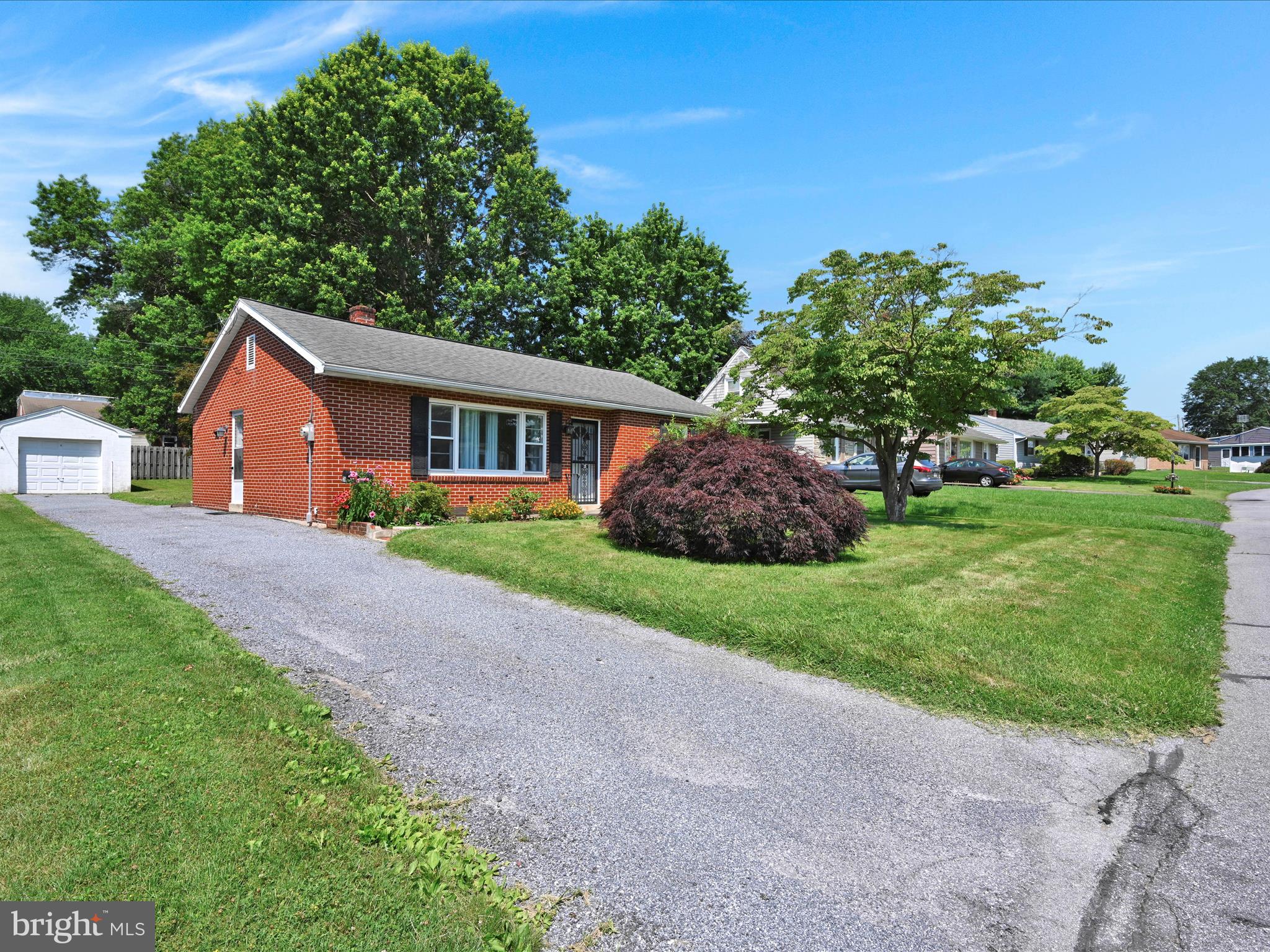 28 NURSERY LANE