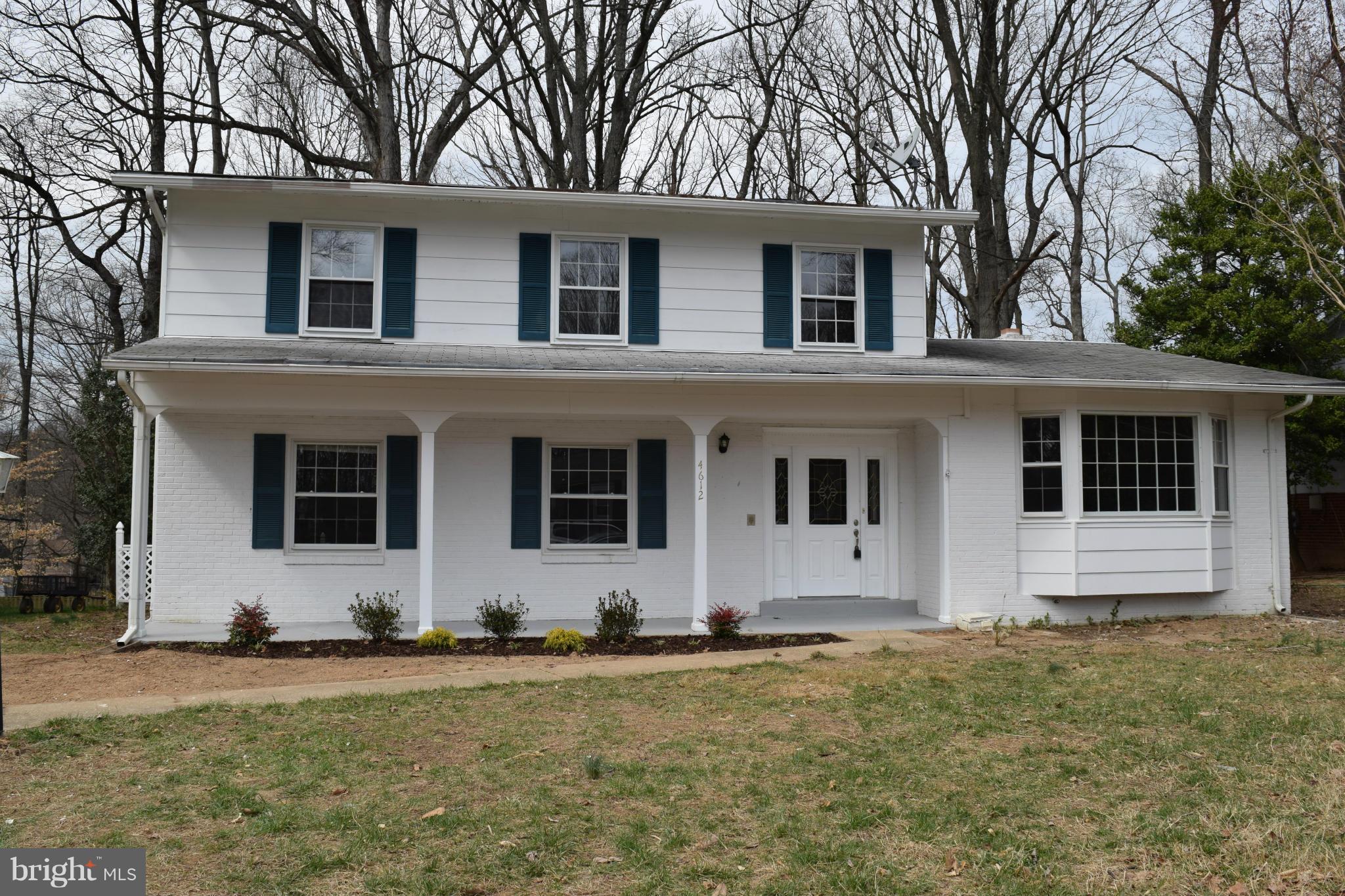 SURREY SQUARE - Residential