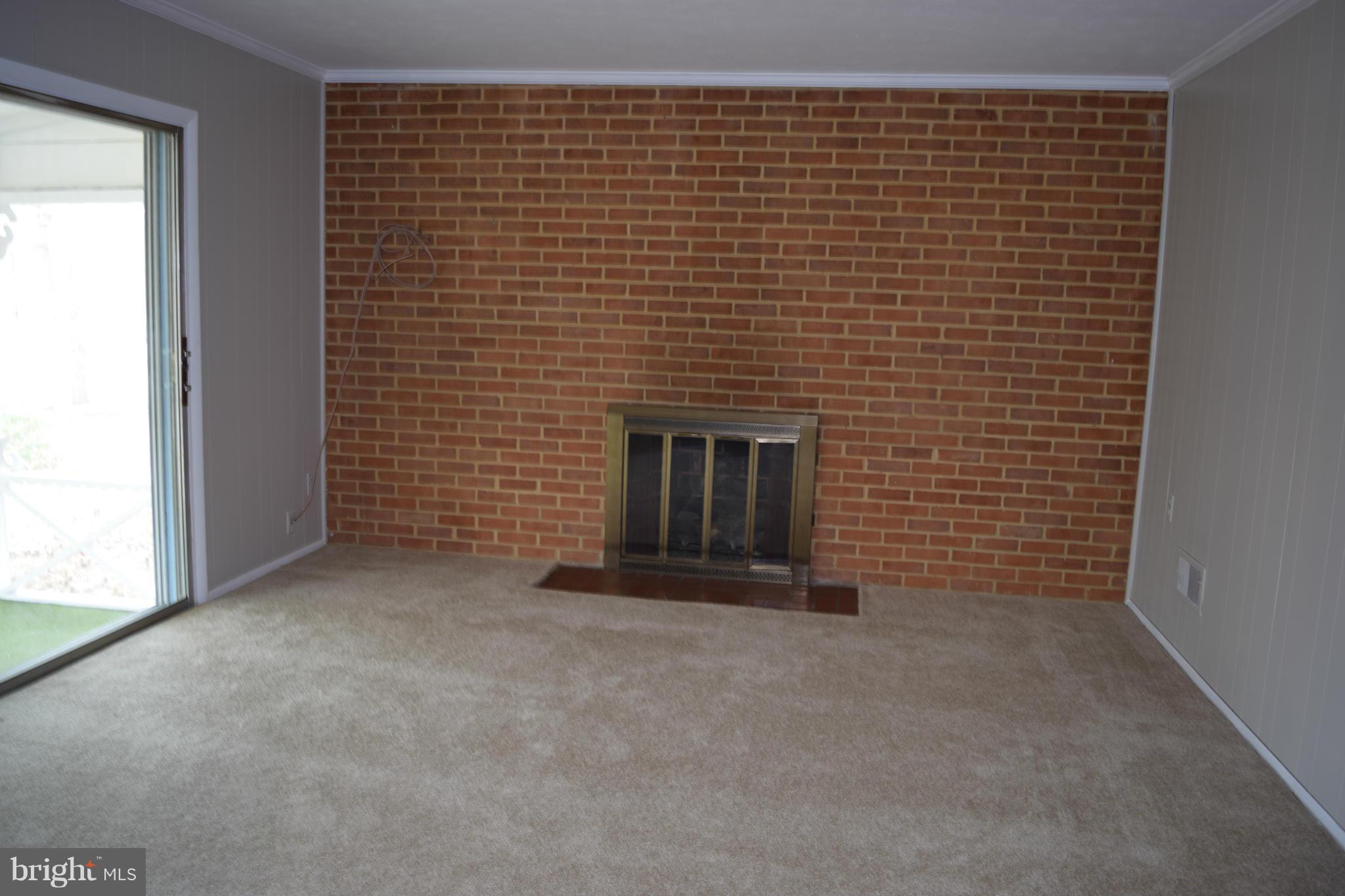 SURREY SQUARE - Residential