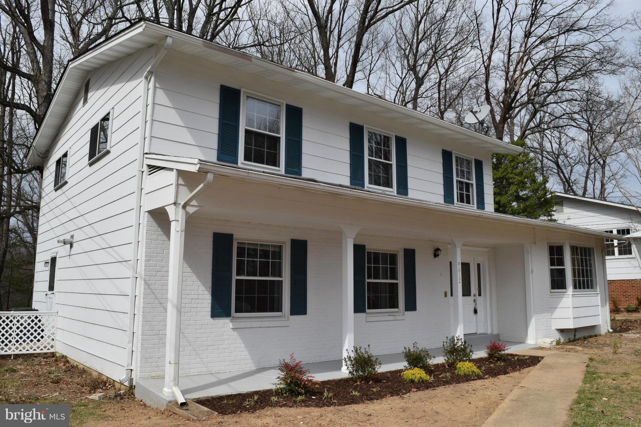 SURREY SQUARE - Residential