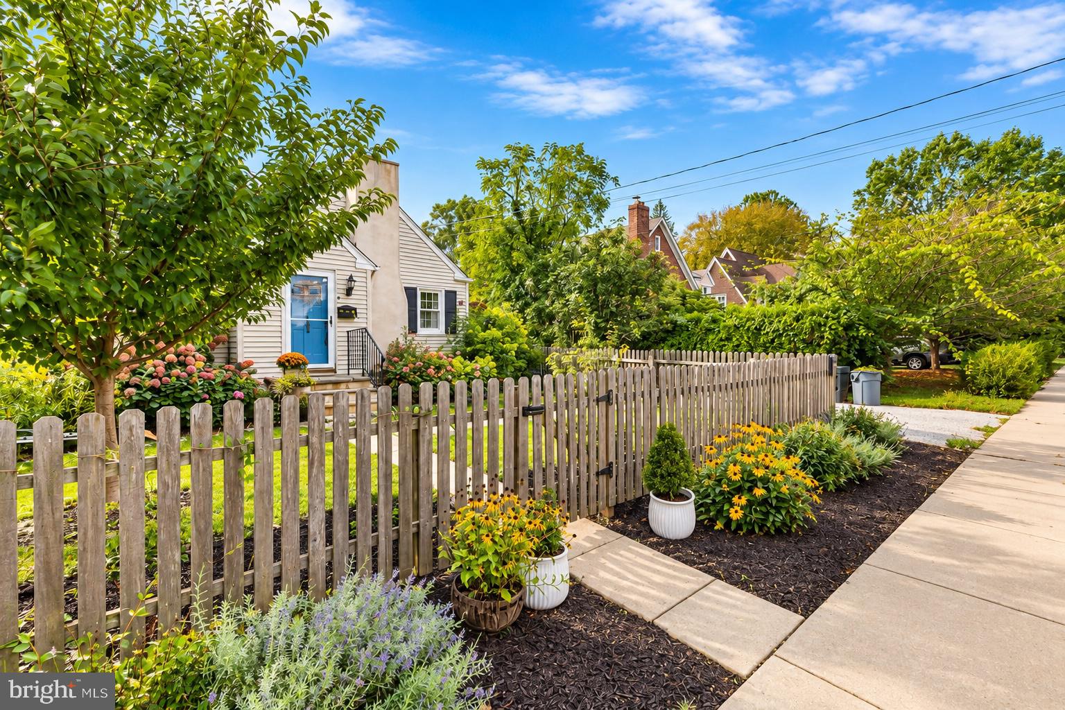 1123 OLD LANCASTER ROAD