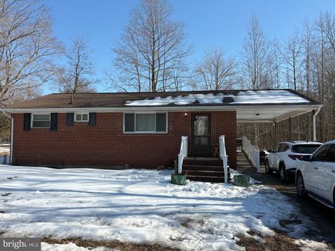 Homes For Sale - 18217 Aquasco Road<br/> BRANDYWINE, MD 20613