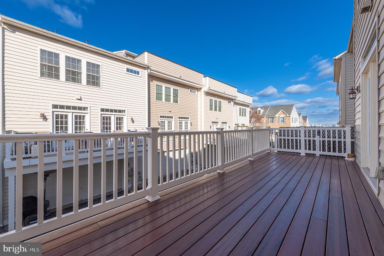 ARCOLA - Residential