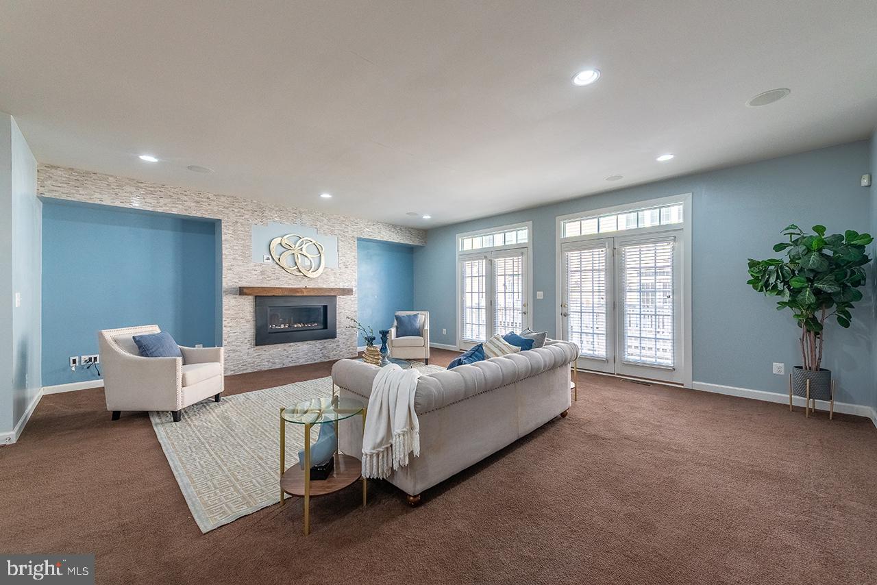 ARCOLA - Residential