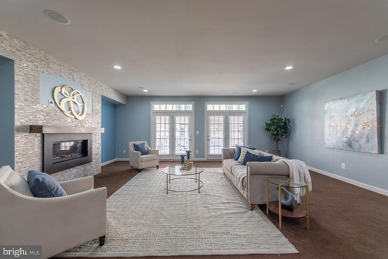 ARCOLA - Residential