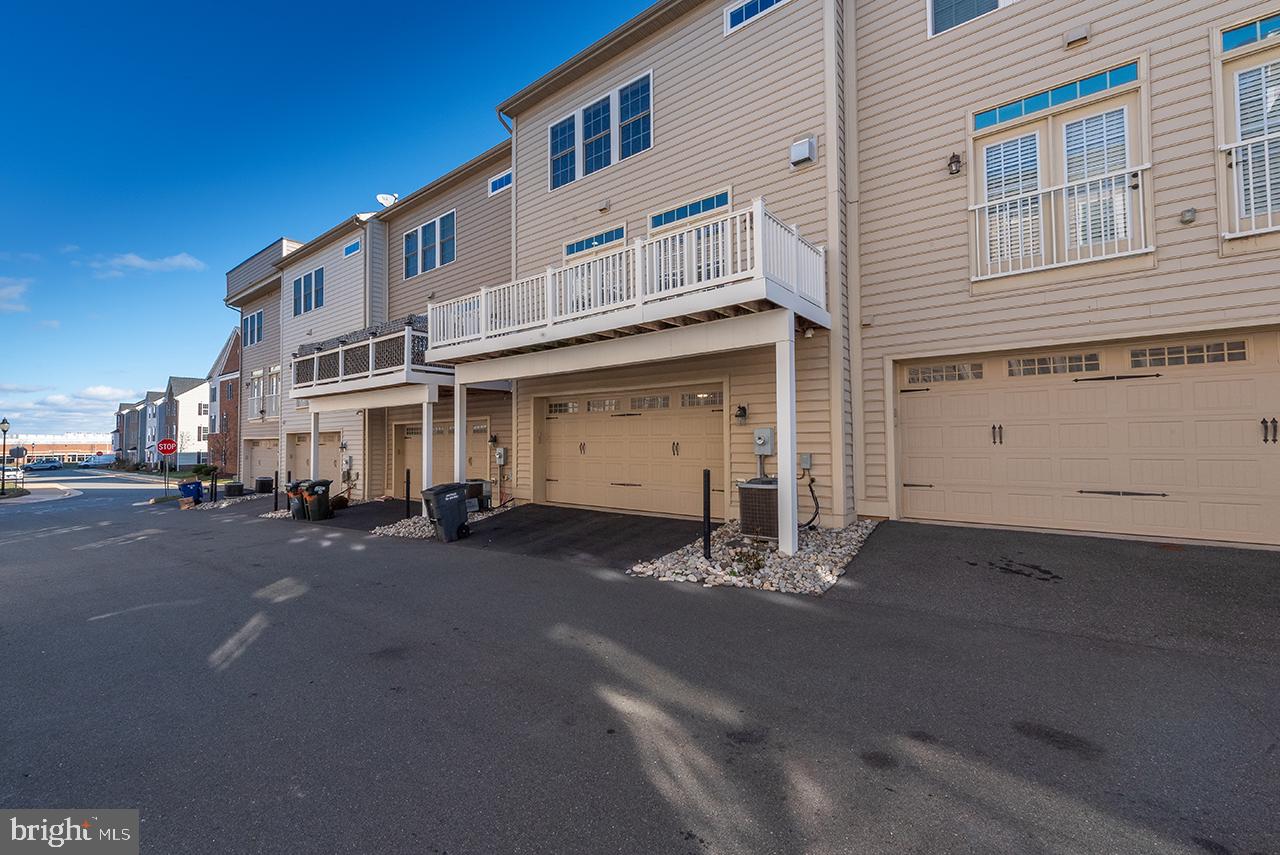 ARCOLA - Residential