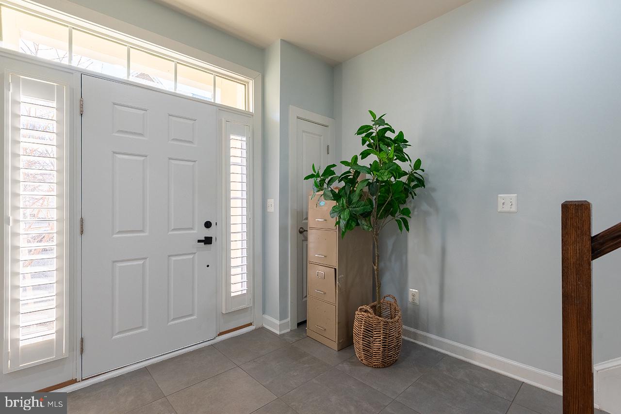 24615 JENKINS LEAF TERRACE