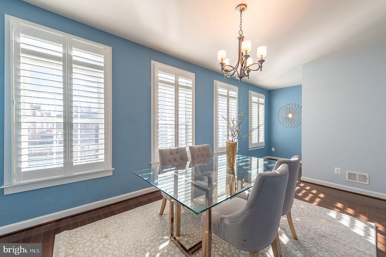 ARCOLA - Residential