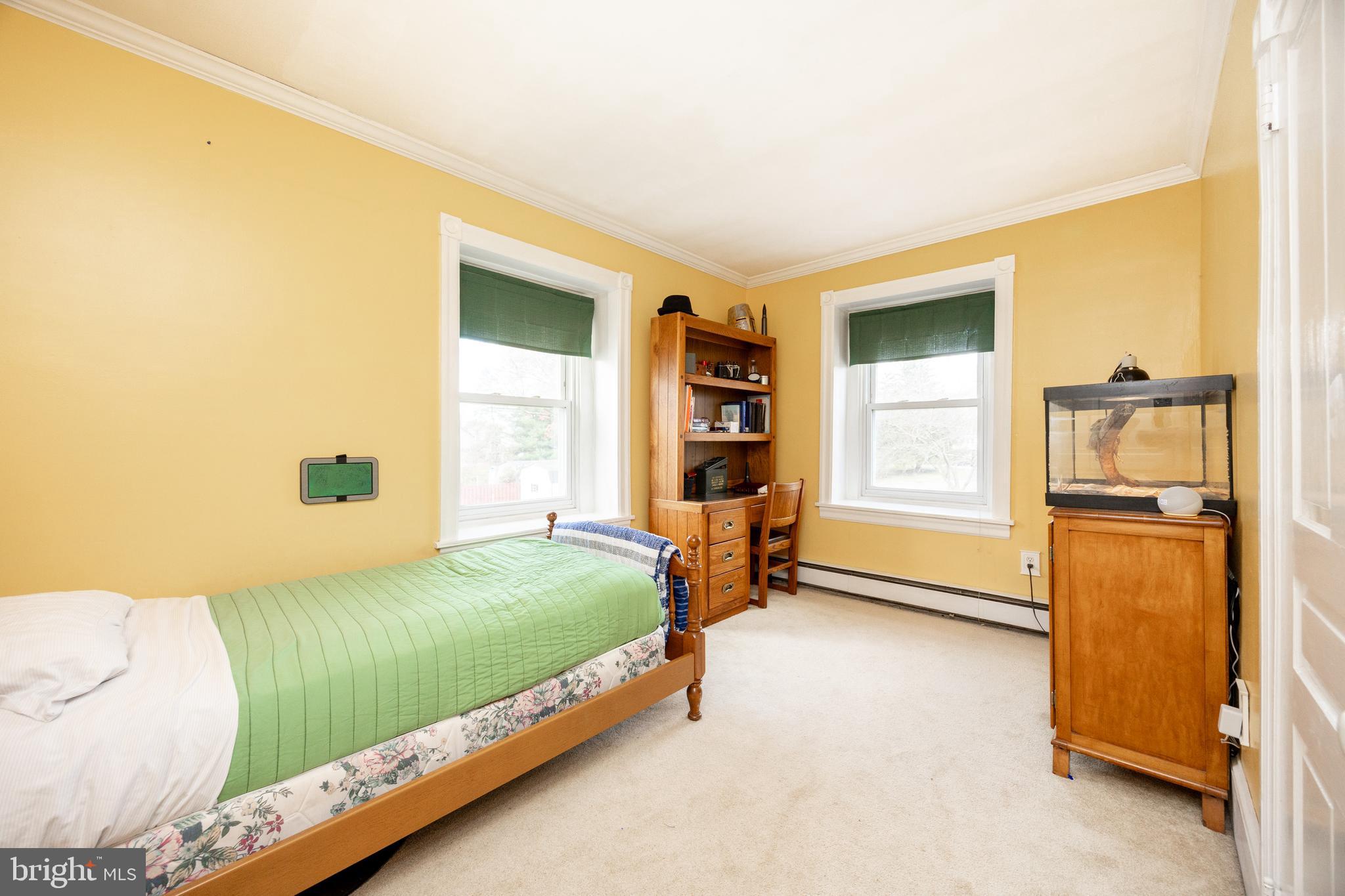 GLENWOOD PARK VILL - Residential