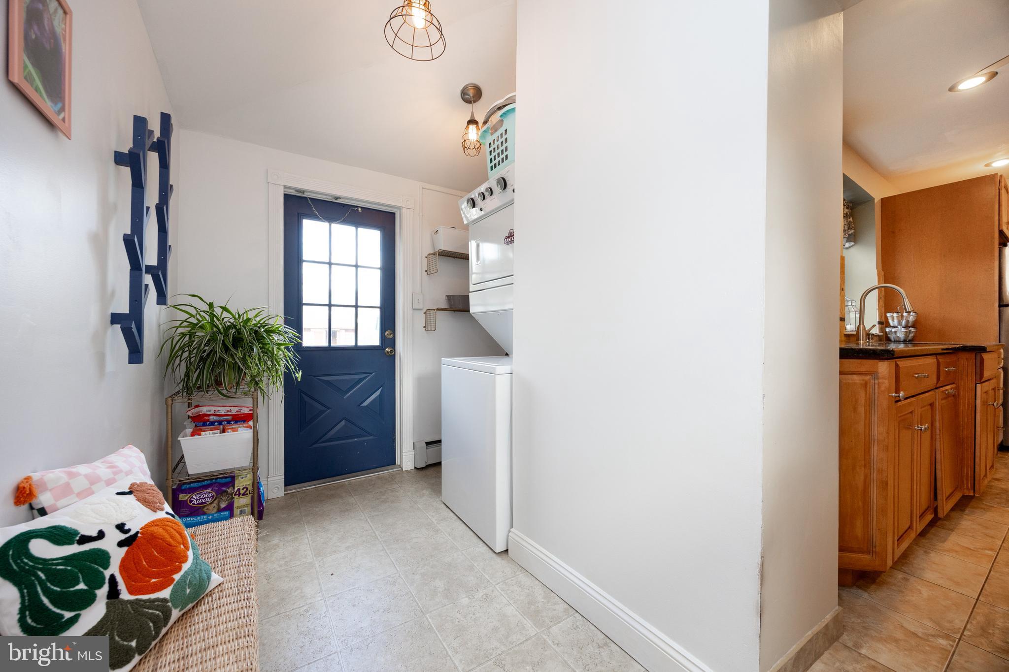 GLENWOOD PARK VILL - Residential