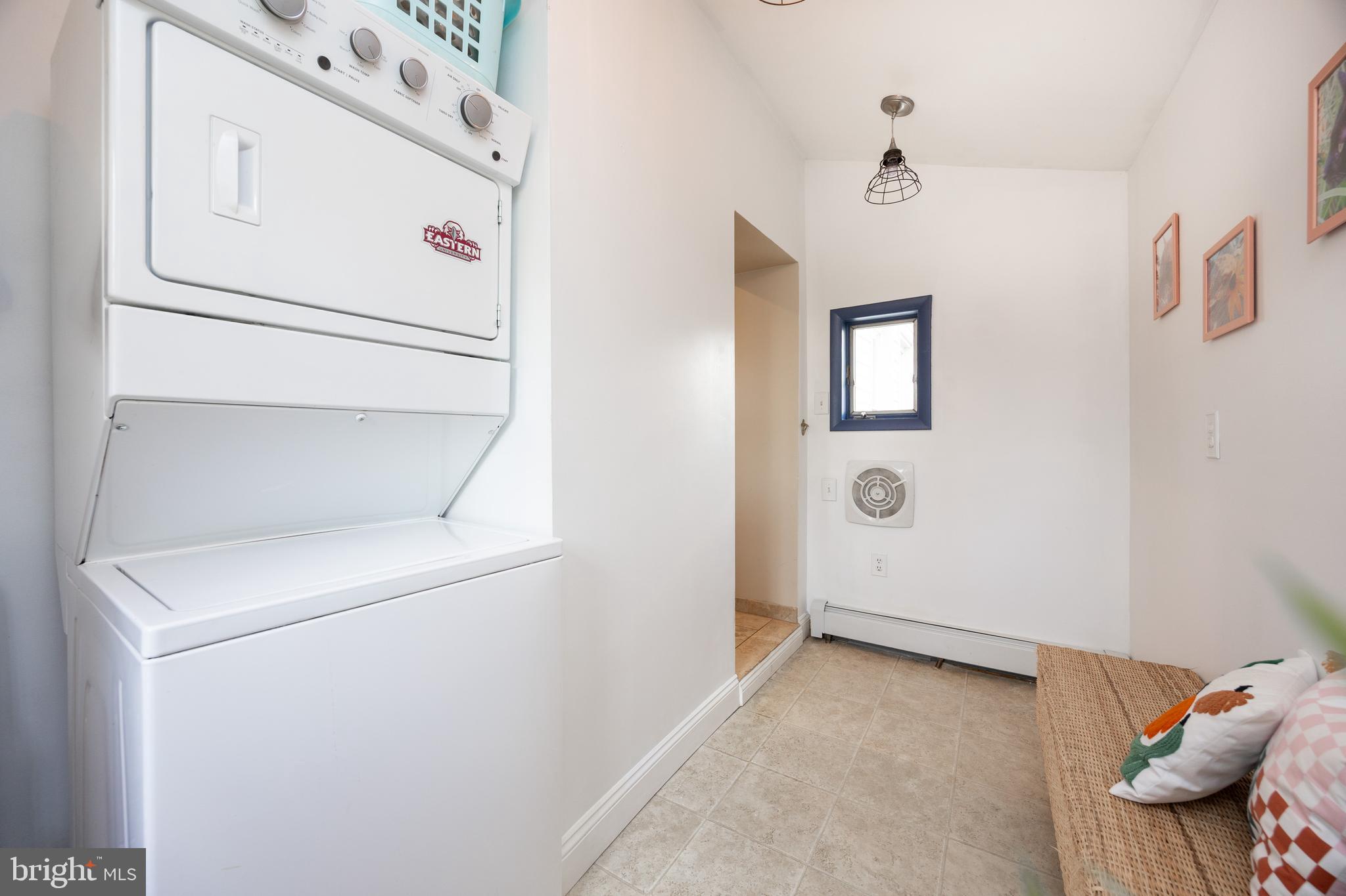 GLENWOOD PARK VILL - Residential