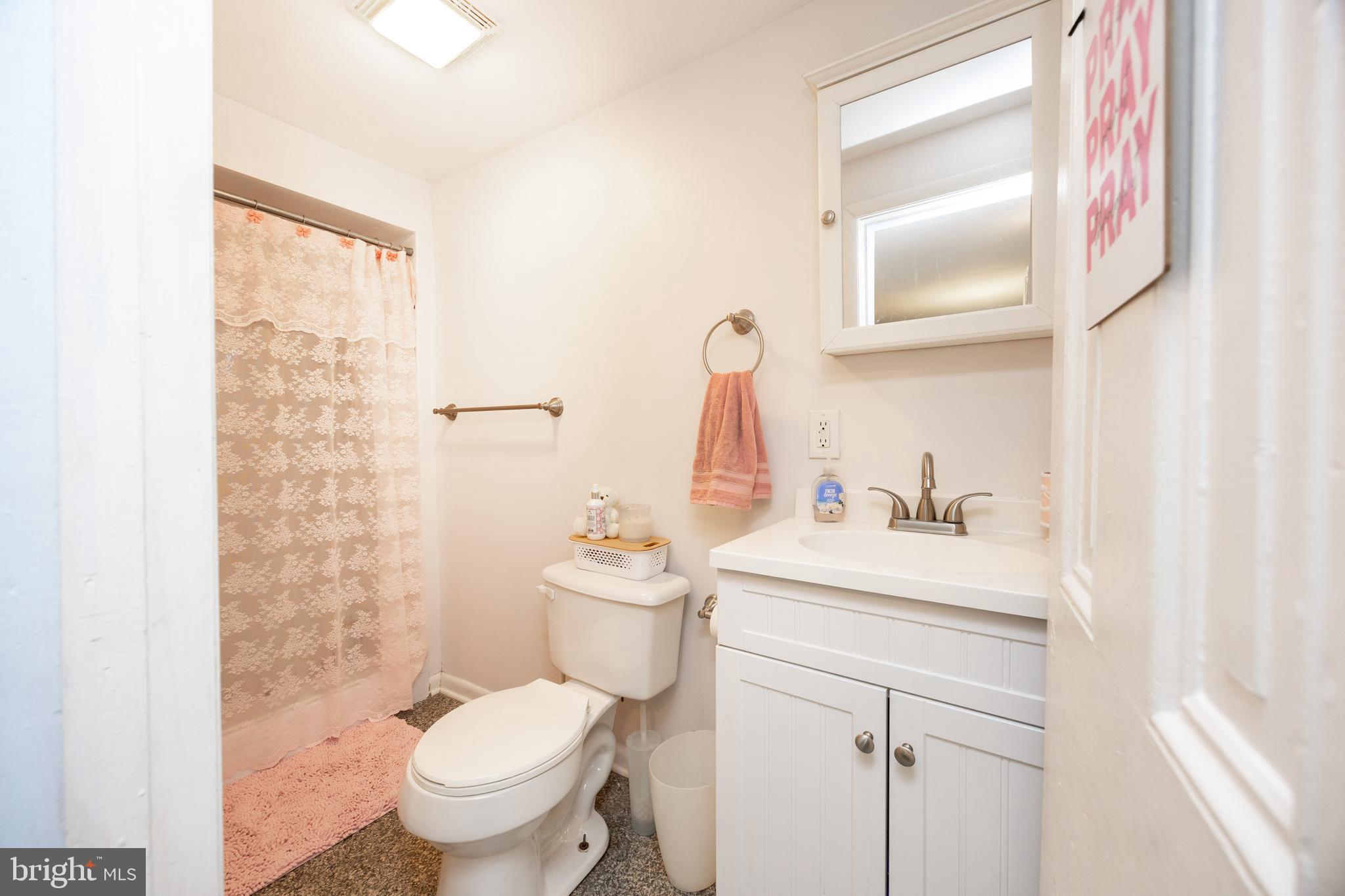 GLENWOOD PARK VILL - Residential