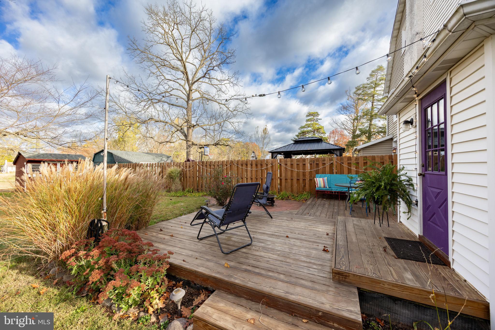 GLENWOOD PARK VILL - Residential