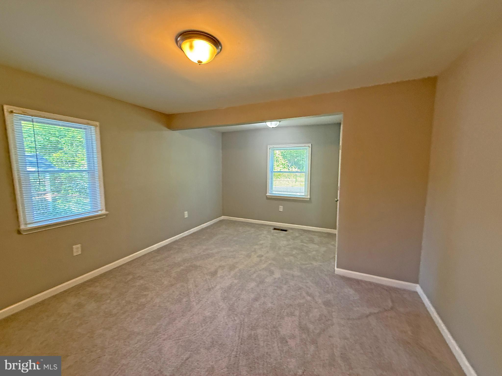 ABERDEEN HILLS - Residential