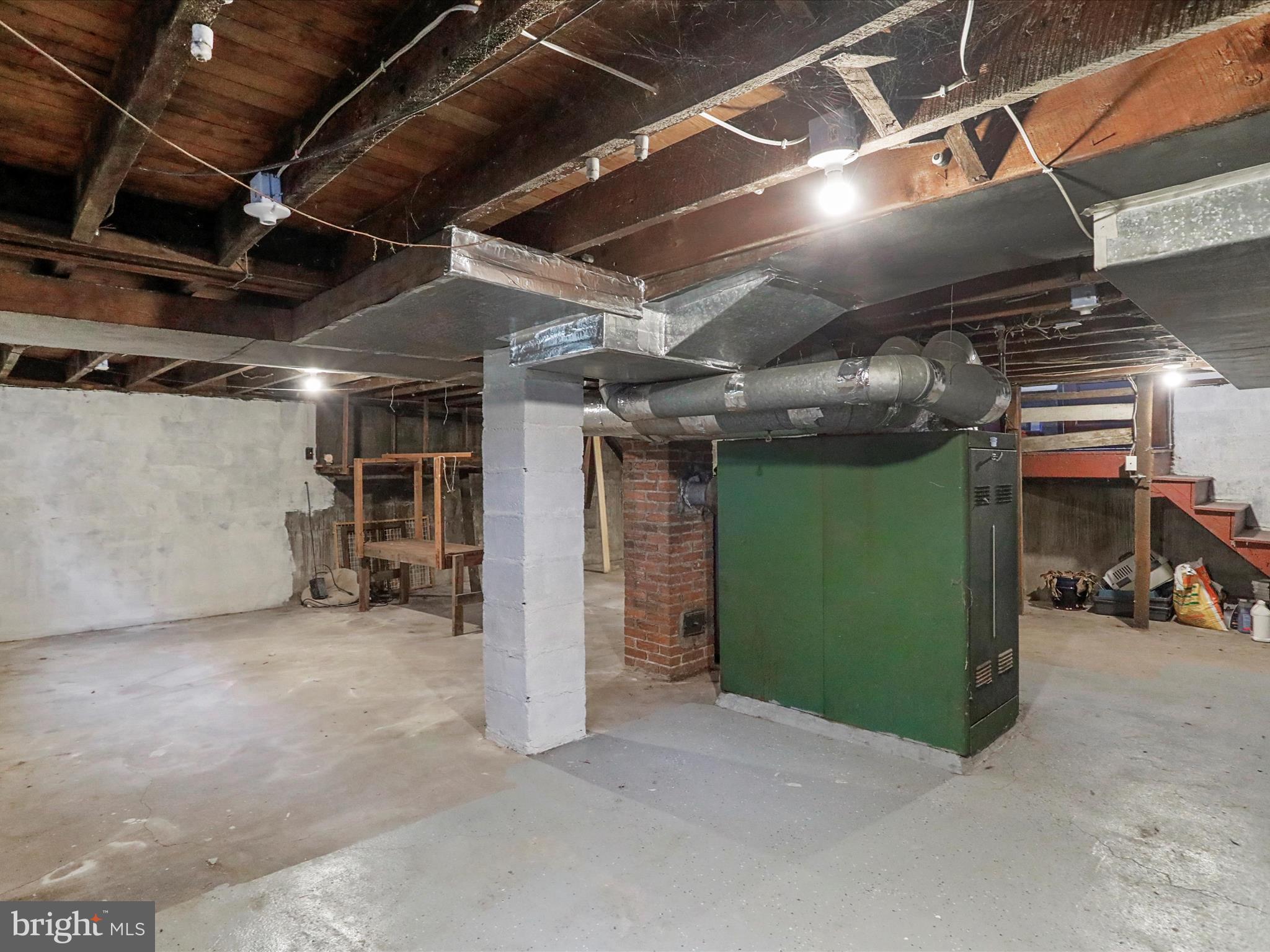 WEST END - Residential