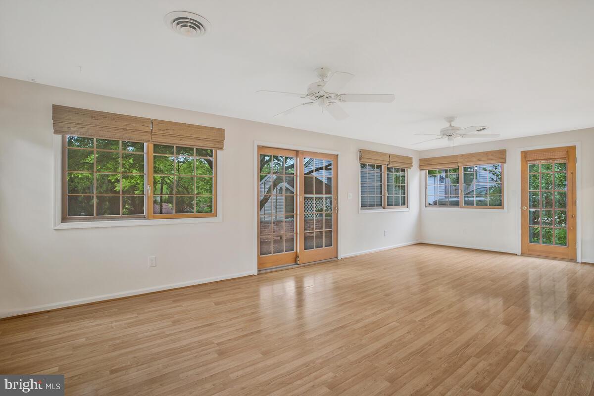 SPRINGLAKE - Residential