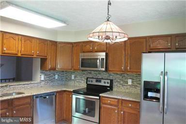 8549 BLACK STAR CIRCLE