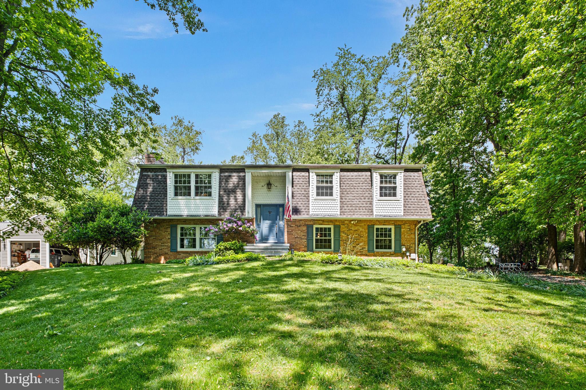 CHESAPEAKE ISLE - Residential