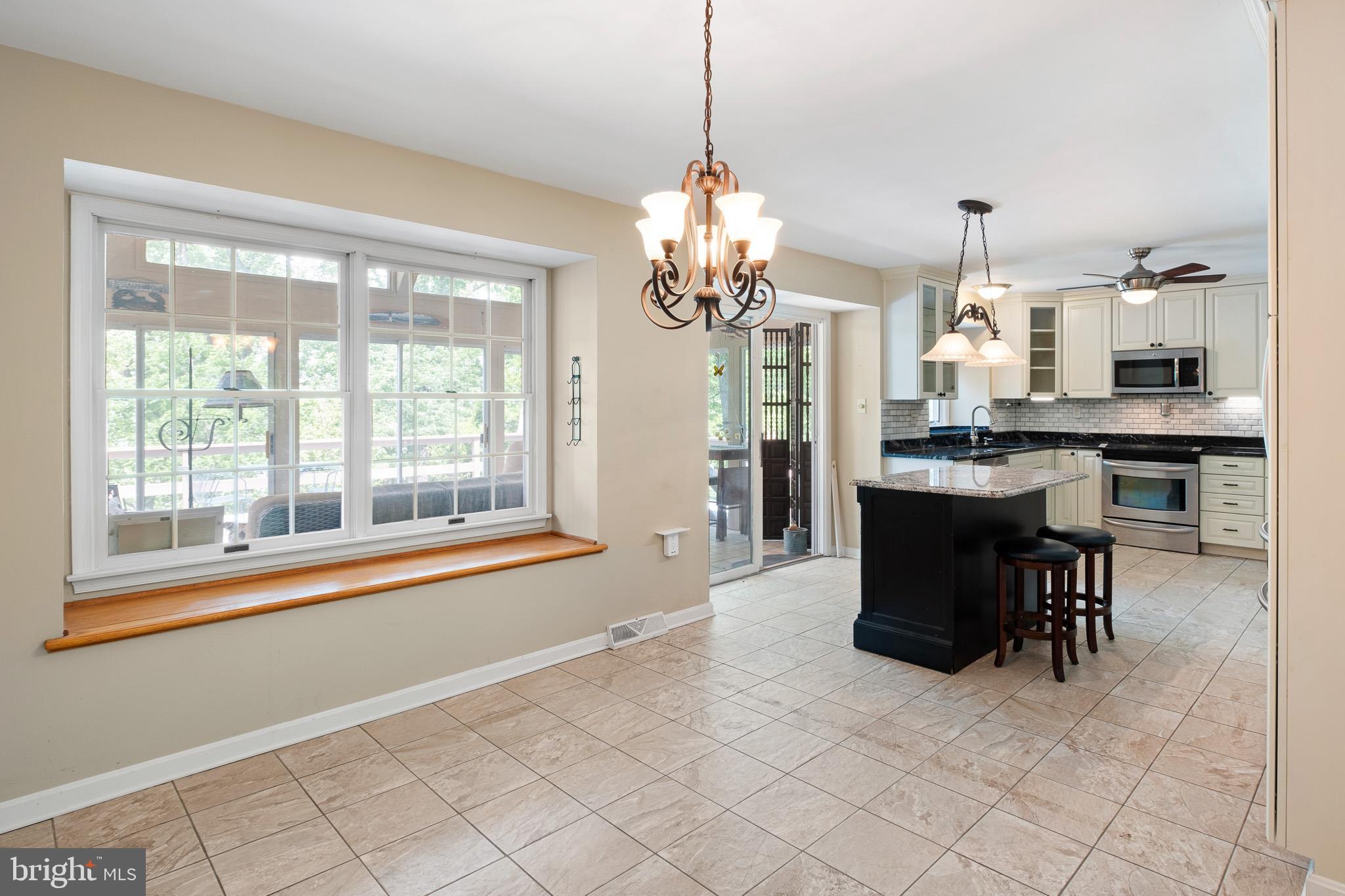 CHESAPEAKE ISLE - Residential
