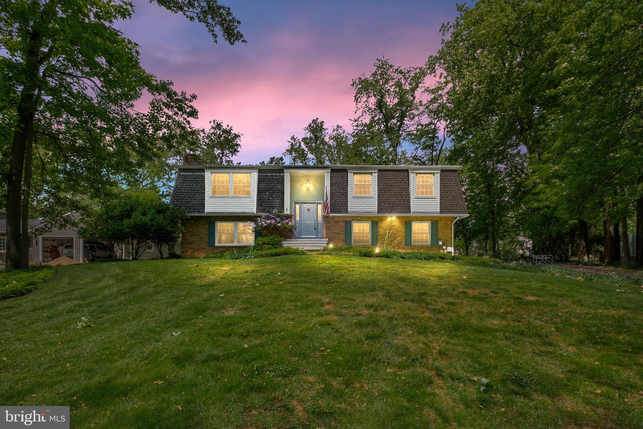 CHESAPEAKE ISLE - Residential