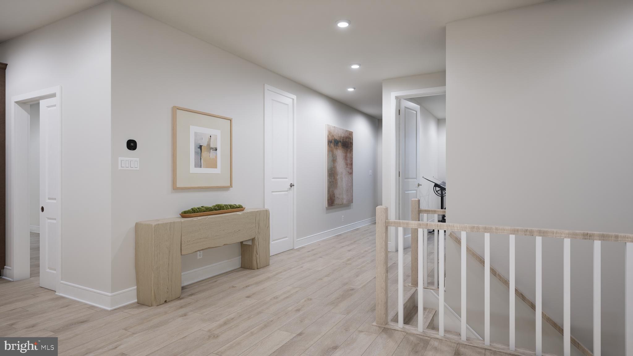 HIATT POINTE AT SNOWDEN BRIDGE - Residential