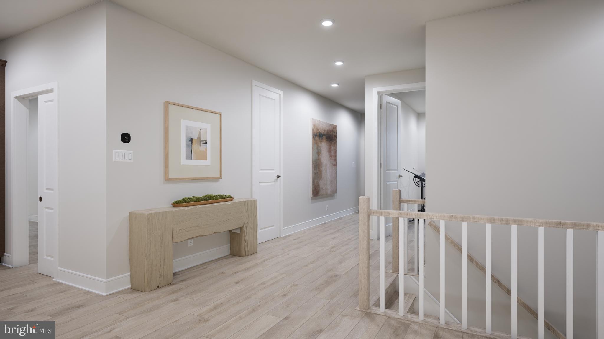 HIATT POINTE AT SNOWDEN BRIDGE - Residential