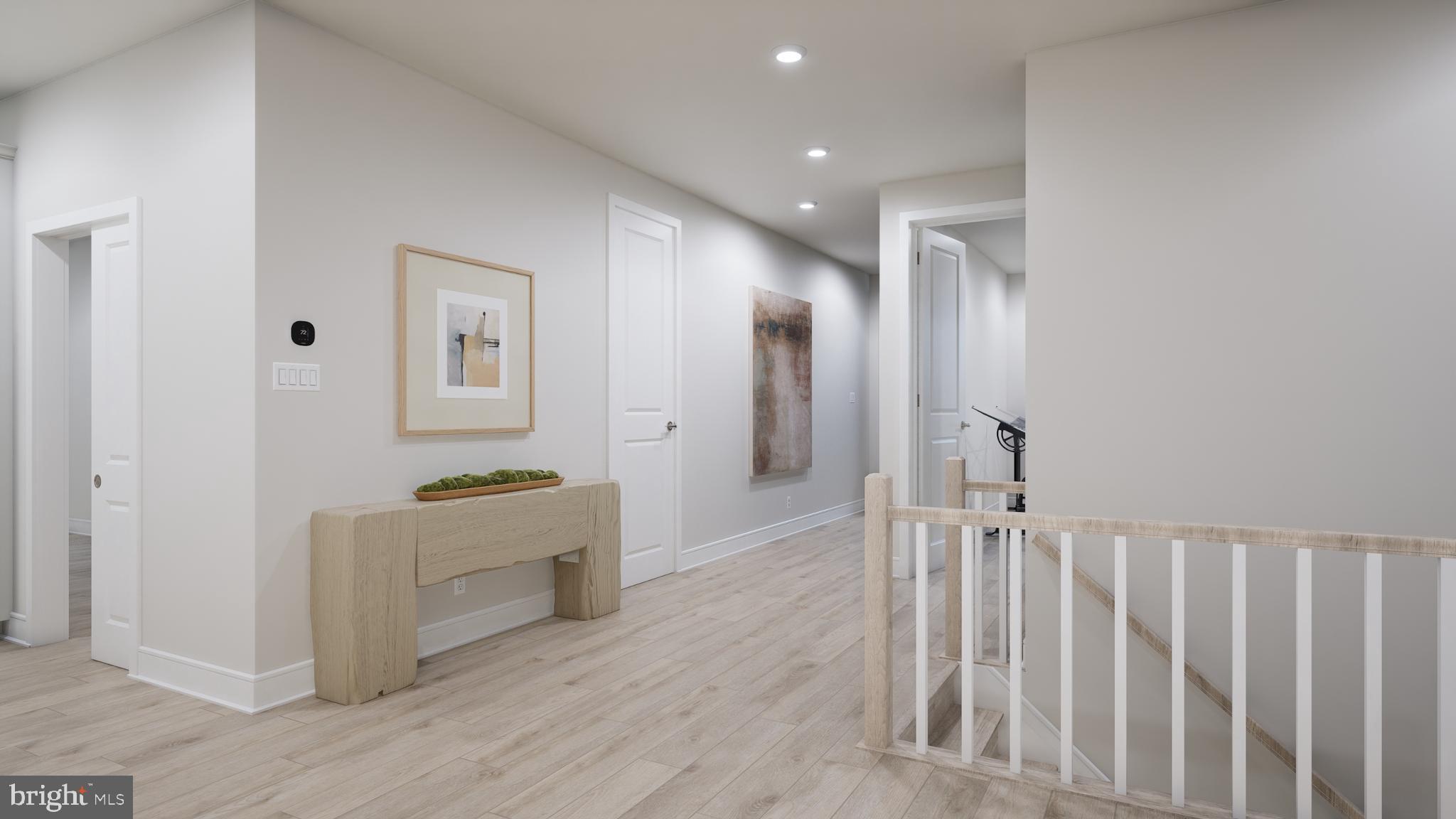 HIATT POINTE AT SNOWDEN BRIDGE - Residential