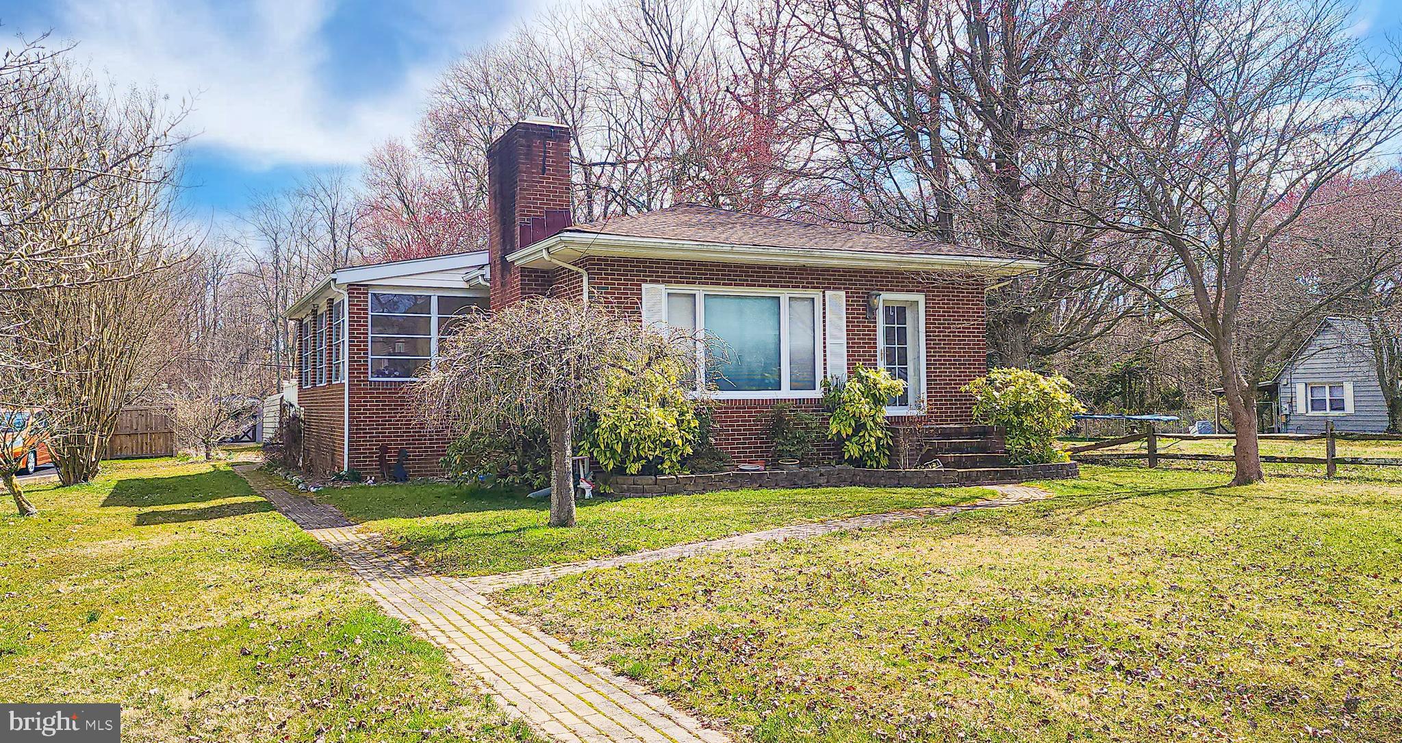 CEDAR CREEK - Residential