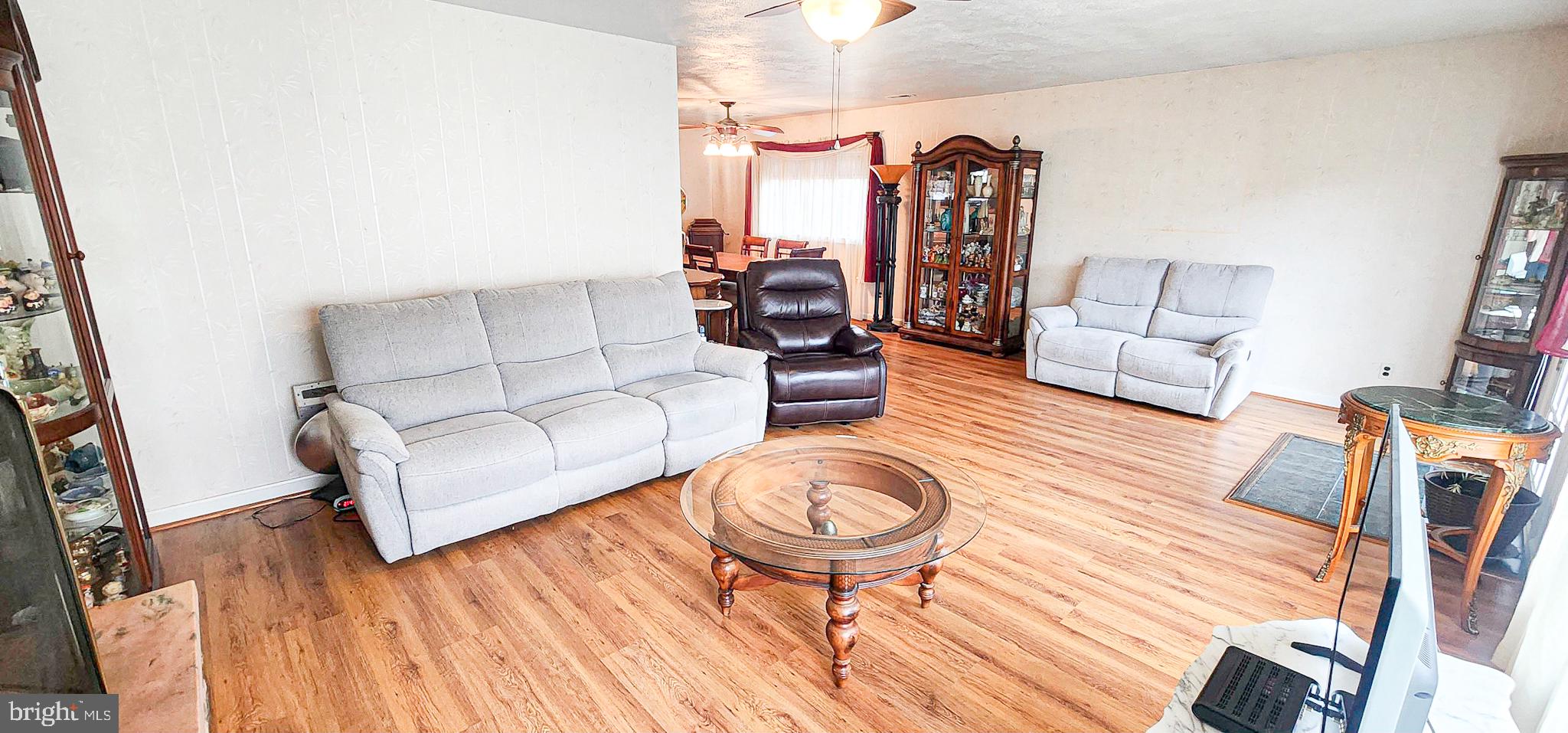 CEDAR CREEK - Residential