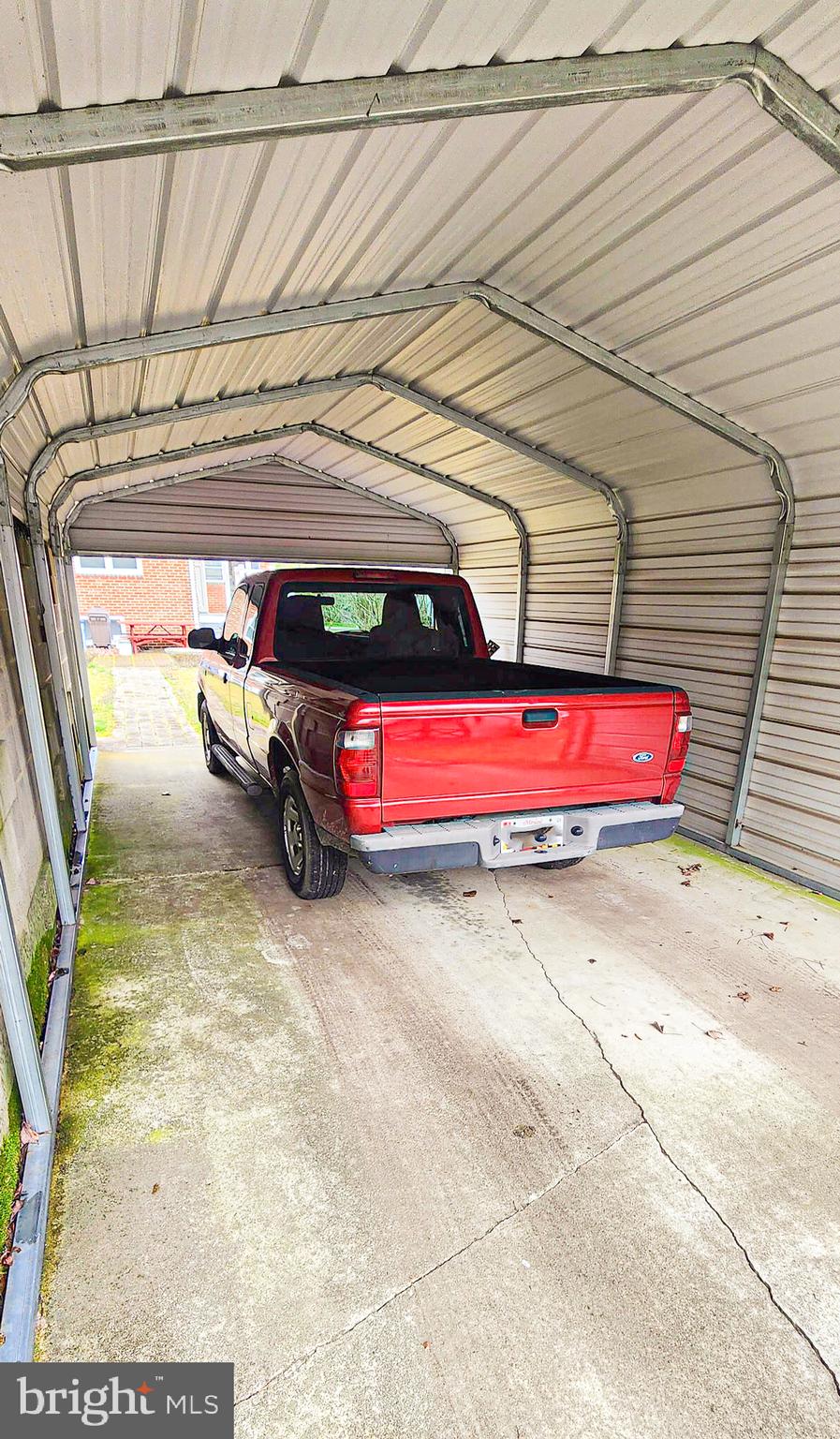 CEDAR CREEK - Residential