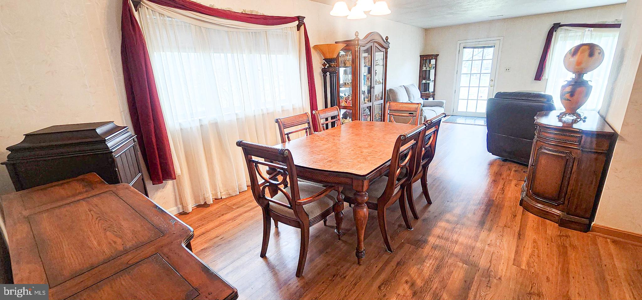 CEDAR CREEK - Residential