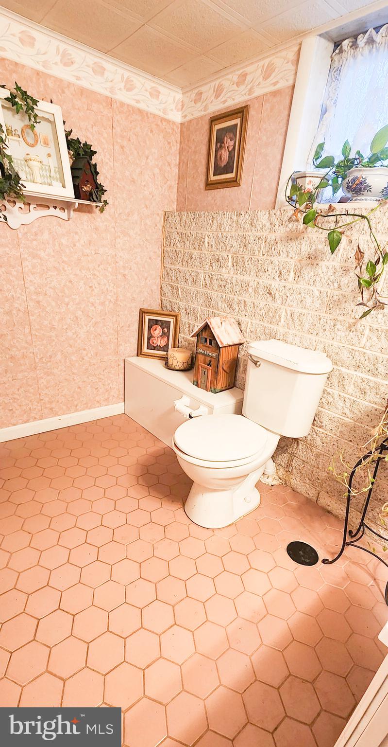 CEDAR CREEK - Residential