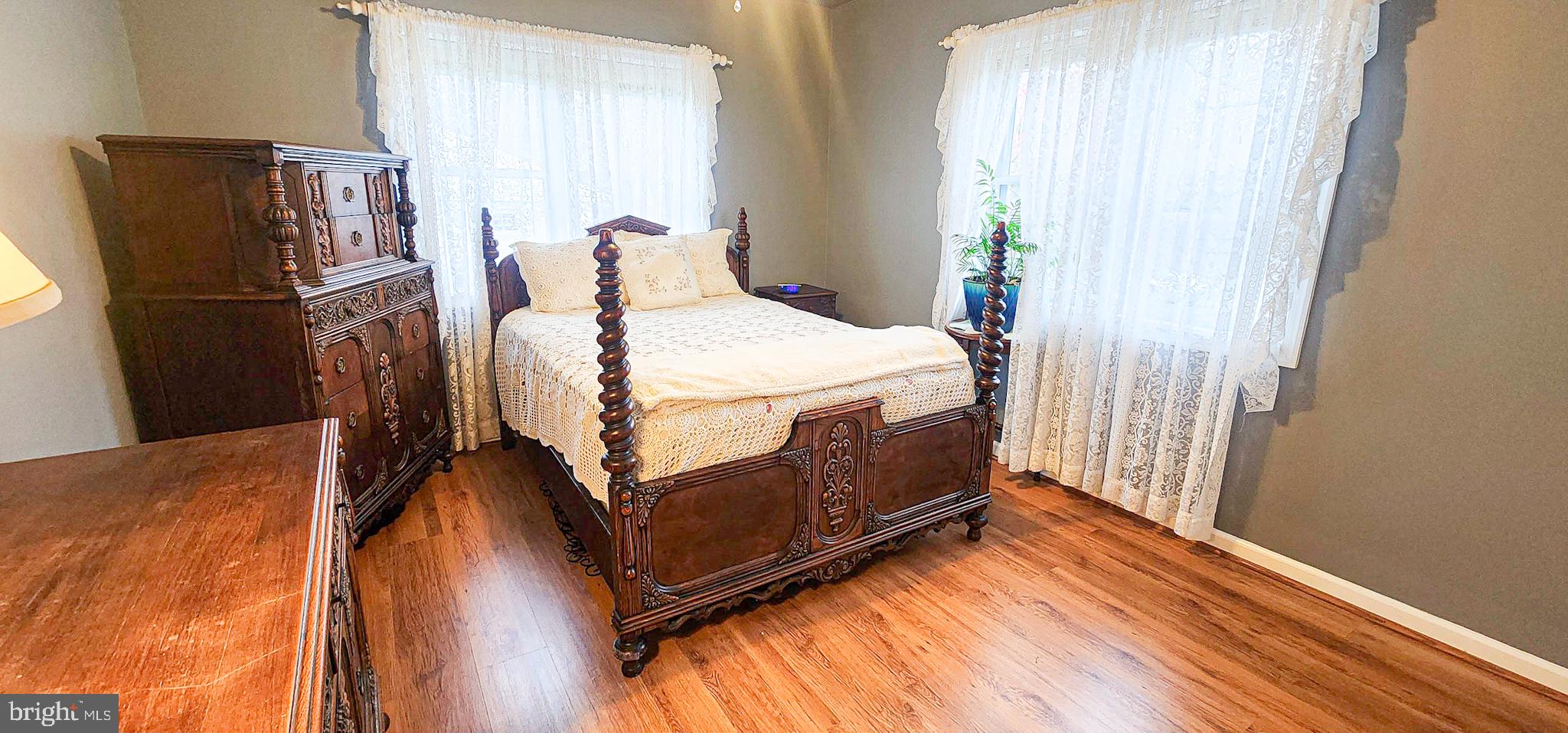 CEDAR CREEK - Residential