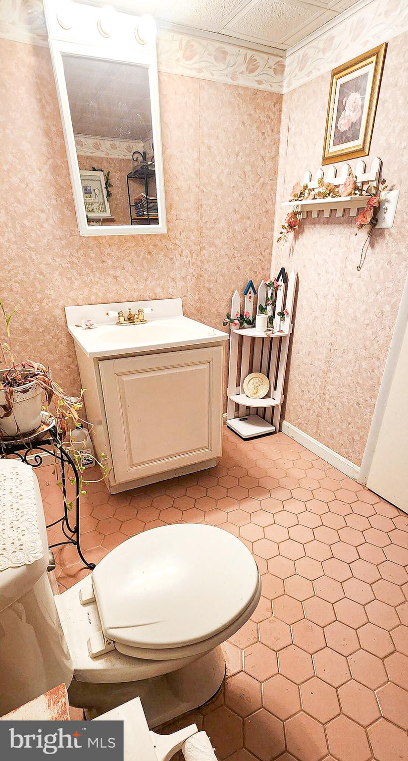 CEDAR CREEK - Residential