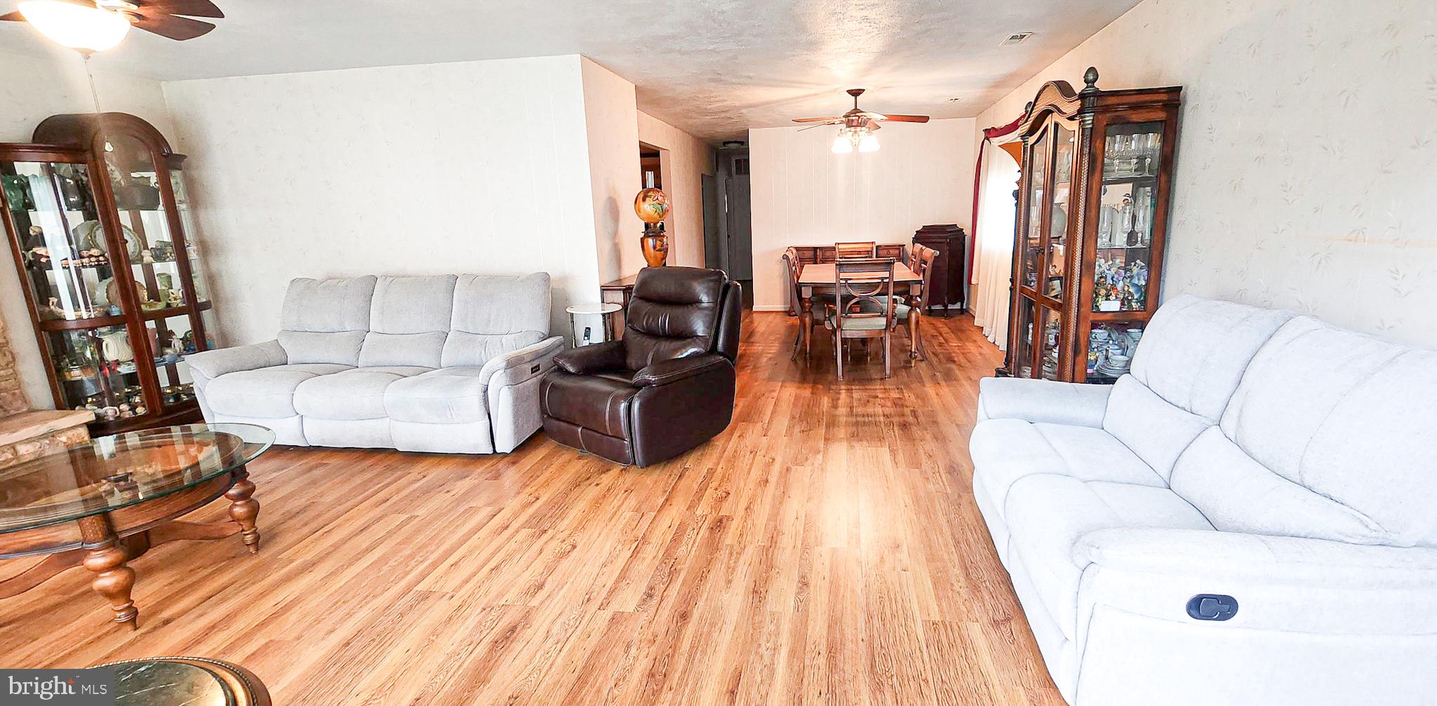 CEDAR CREEK - Residential