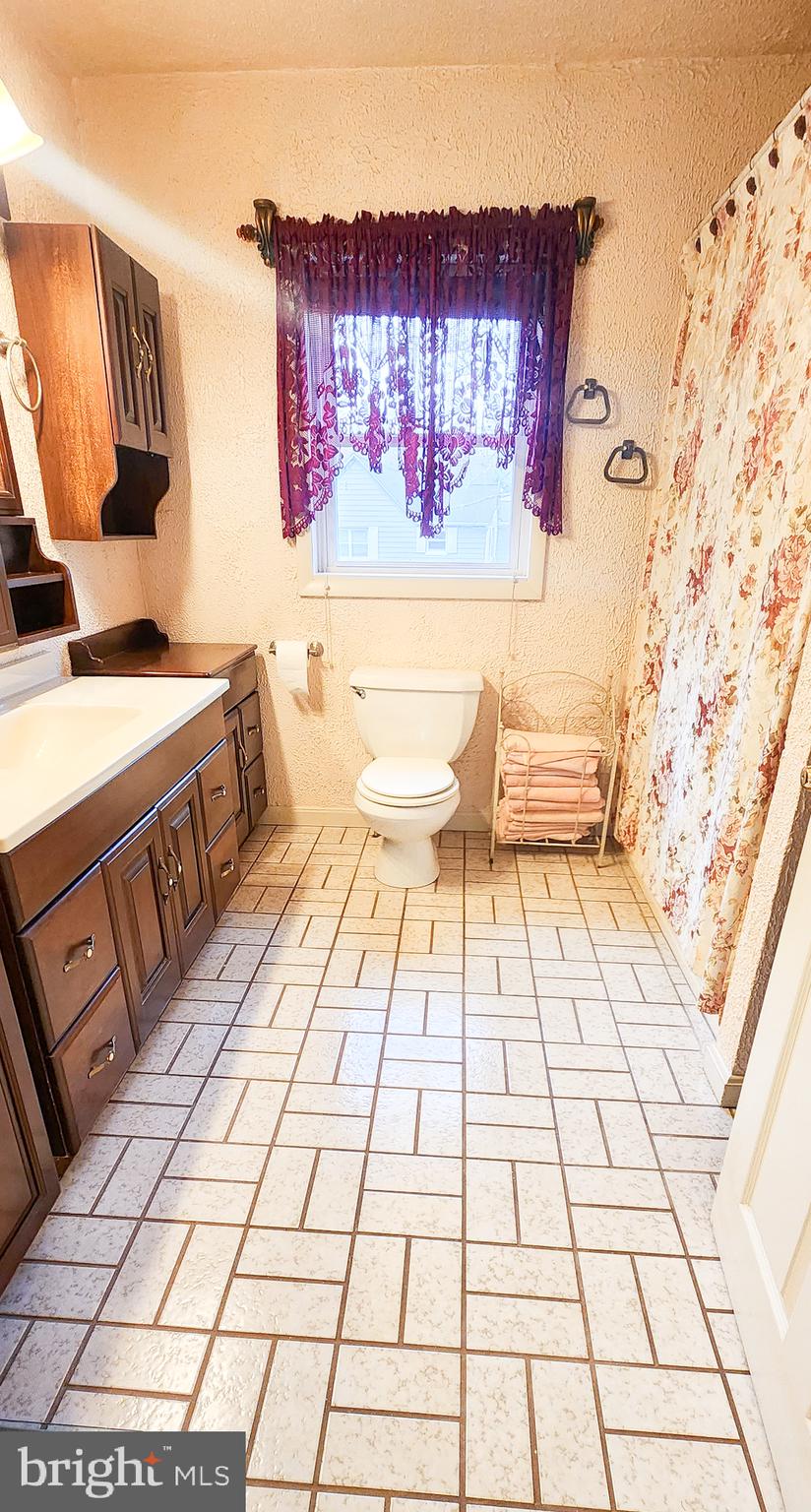 CEDAR CREEK - Residential